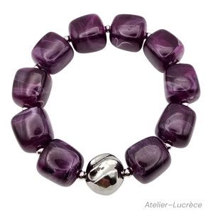 Bracelet artisanal perles carrées acryliques améthyste avec entre perle argenté en acier inoxydable
